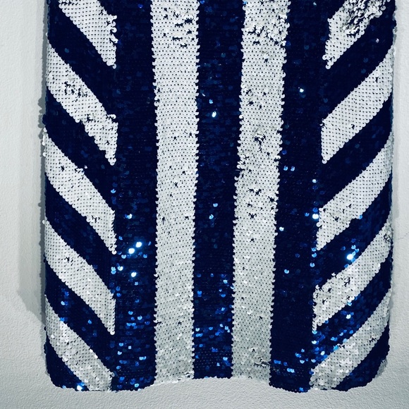 Glam Sequined Navy/ White Dress**Small $148 - Picture 4 of 6